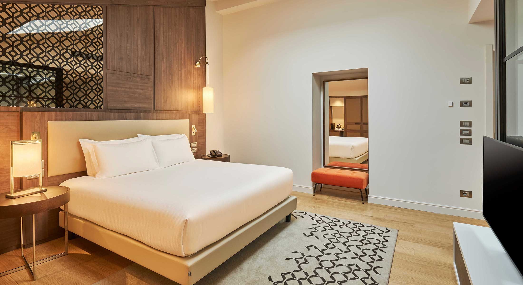 Accessible Guest Rooma - DoubleTree by Hilton Trieste