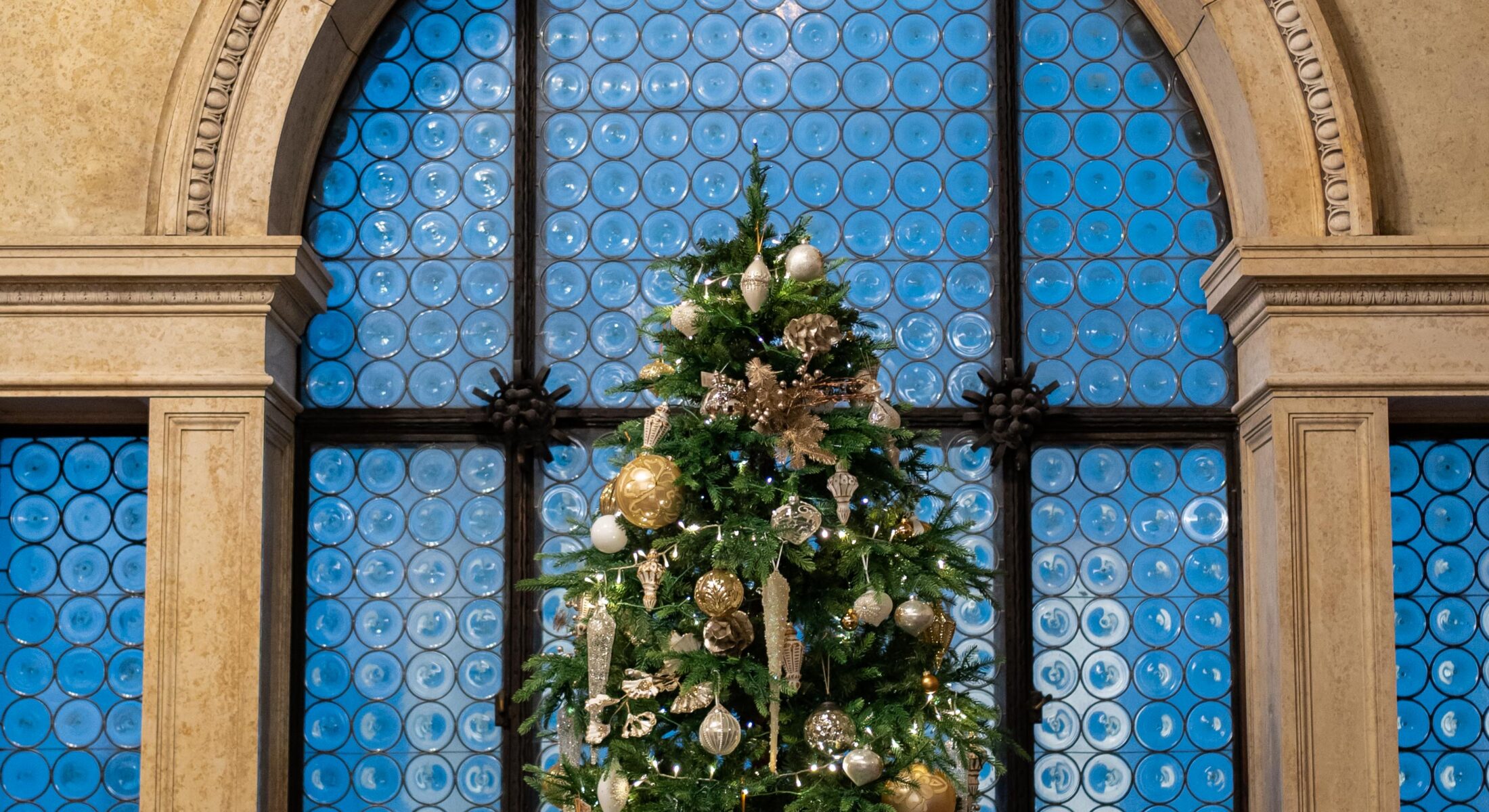 corporate-christmas-dinner-doubletree-byhilton-trieste
