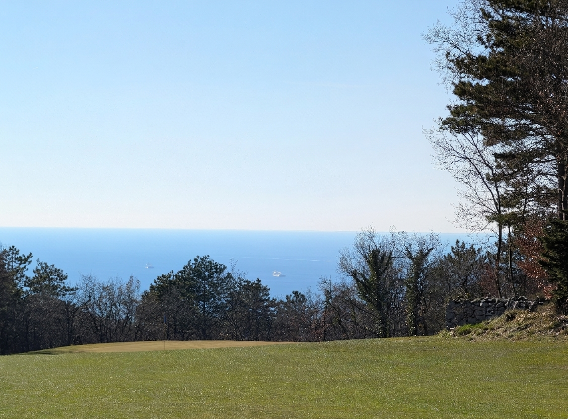 where-to-play-golf-in-trieste-doubletree-byhilton-trieste